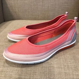 New Ecco slip on shoes